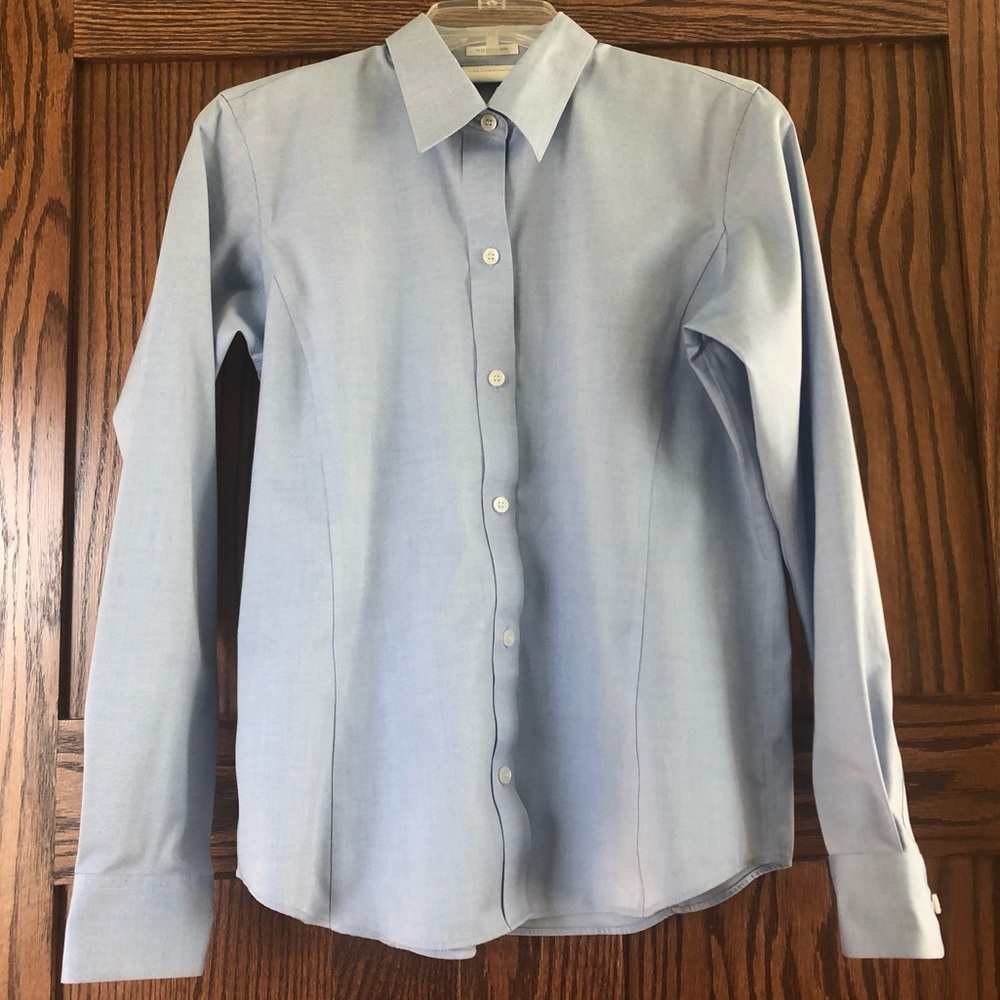 🌺 (3/$30) Liz Claiborne Button Down Shirt